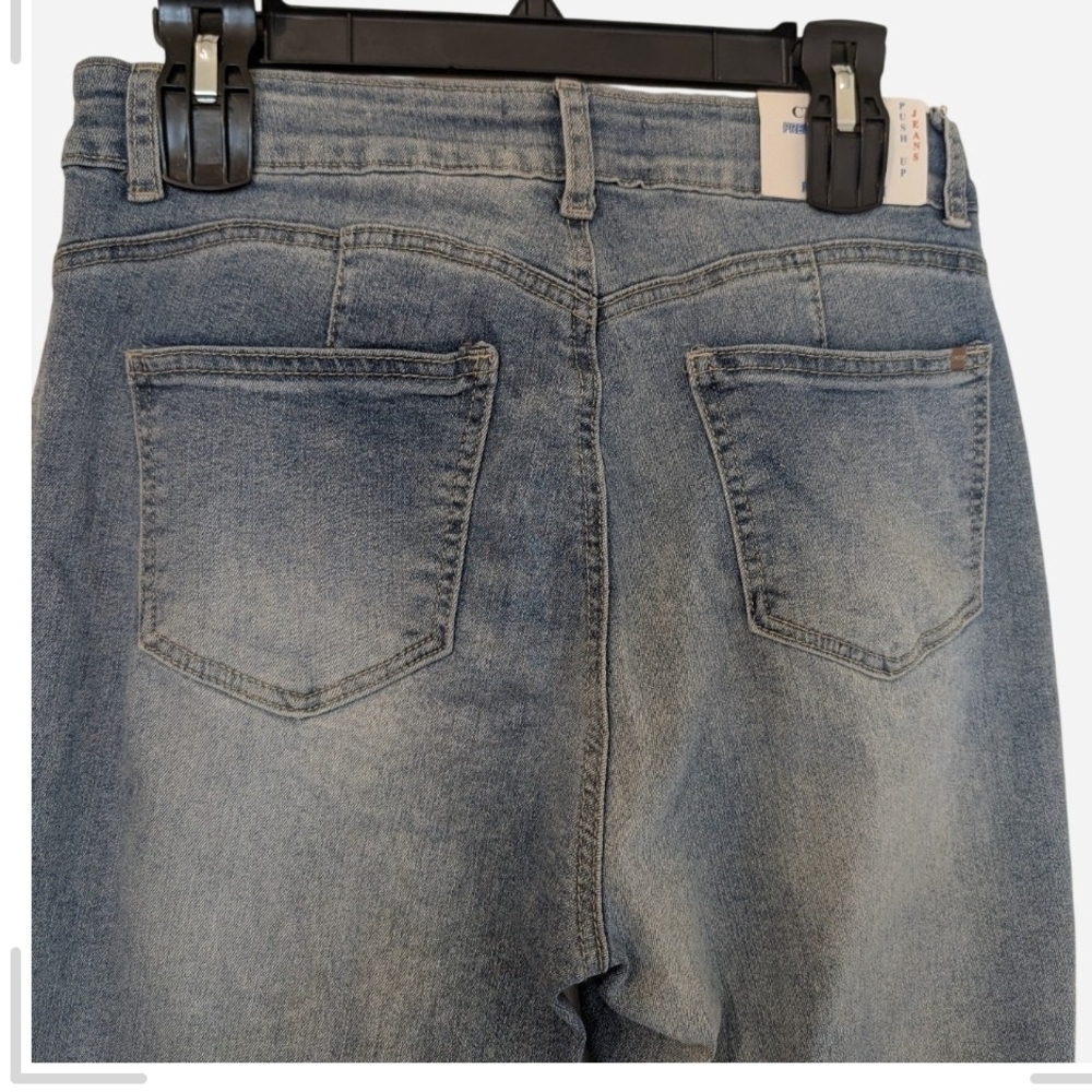 Classic Blue Ankle Jeans - Picture 4 of 8